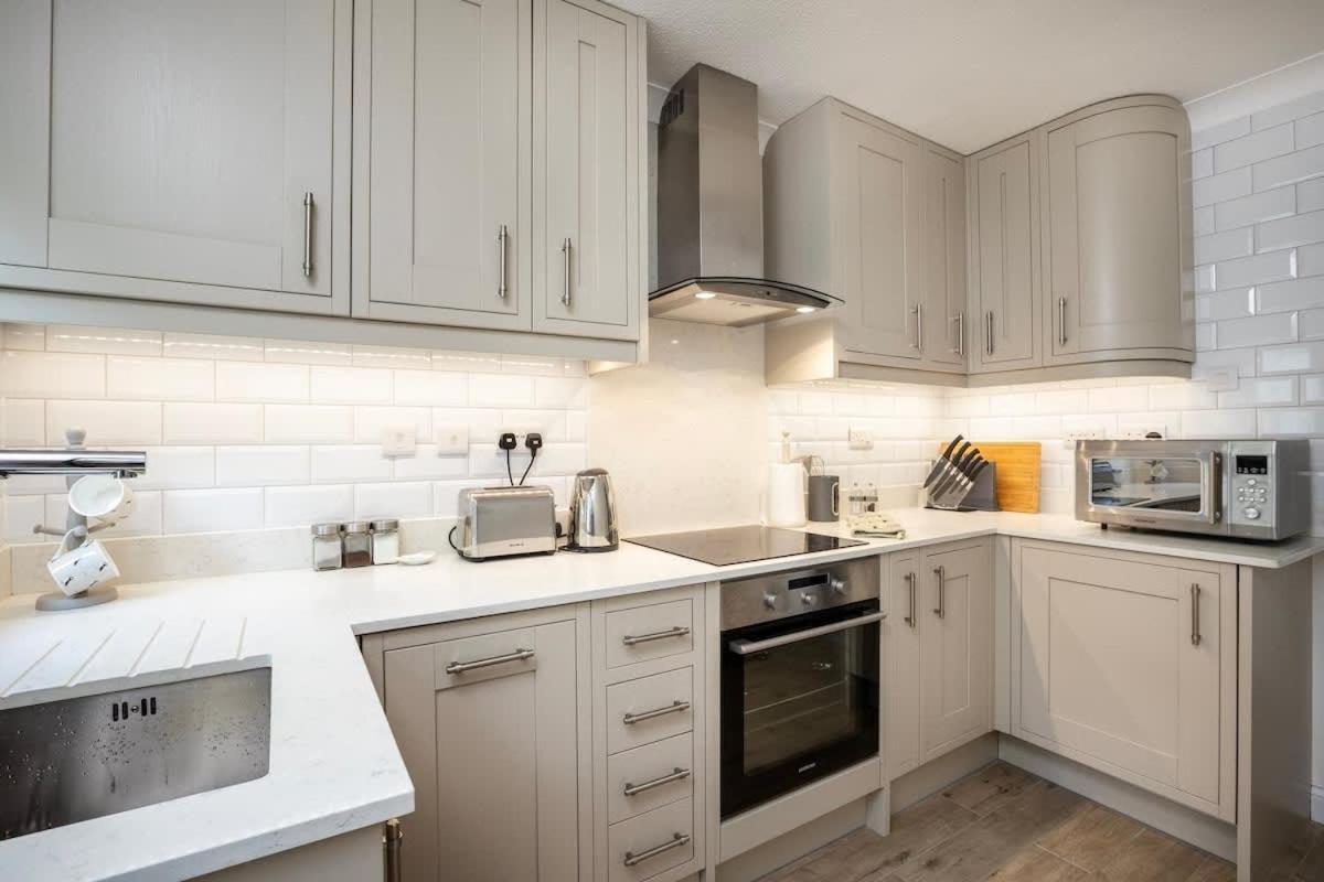 Fabulous High Street Townhouse With Stunning Views & Parking At 'Eagles Nest' Villa Falmouth Eksteriør bilde