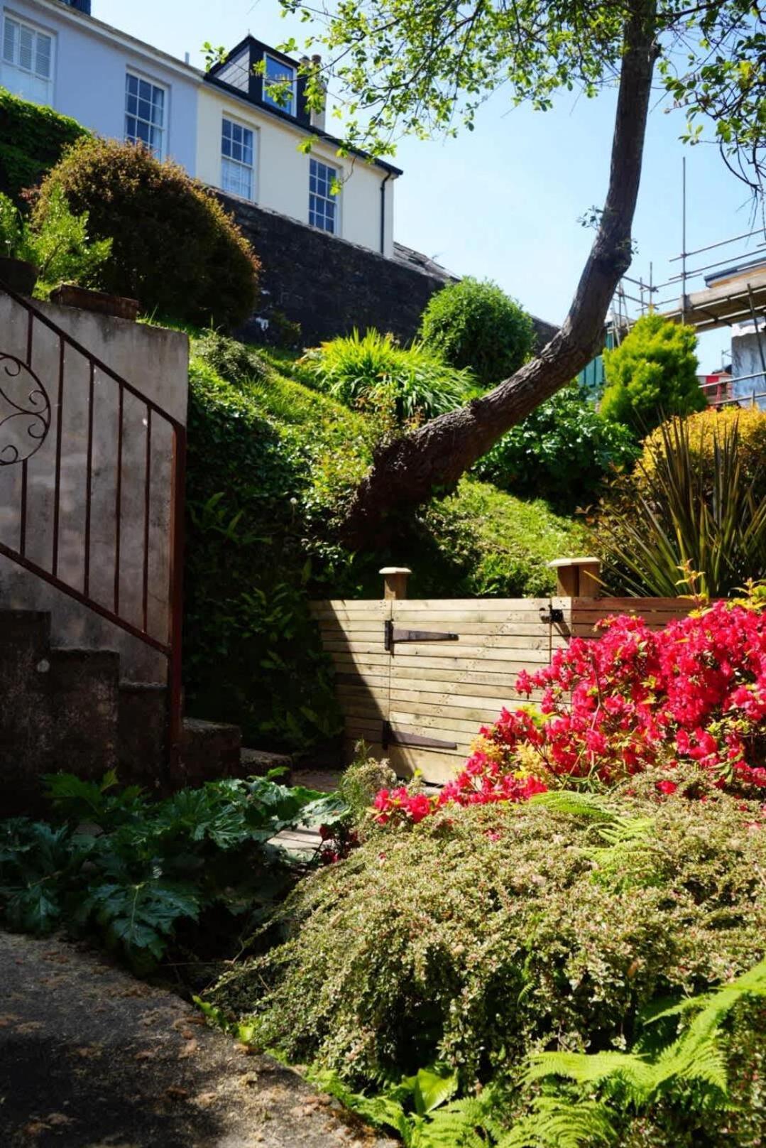 Fabulous High Street Townhouse With Stunning Views & Parking At 'Eagles Nest' Villa Falmouth Eksteriør bilde
